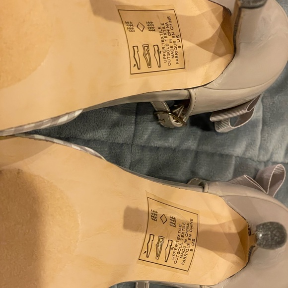 Madison by Shoedazzle beige plaid stiletto 9 - Picture 11 of 13